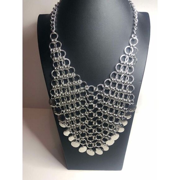 1079 CHICO'S silver tone chain mail bib statement necklace 19-23" - Picture 1 of 3